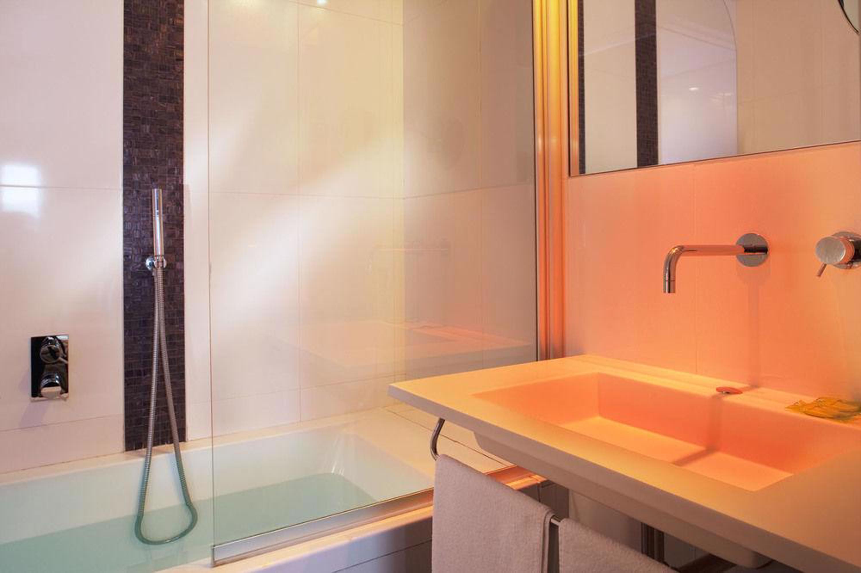 Atn Hotel Париж Екстериор снимка